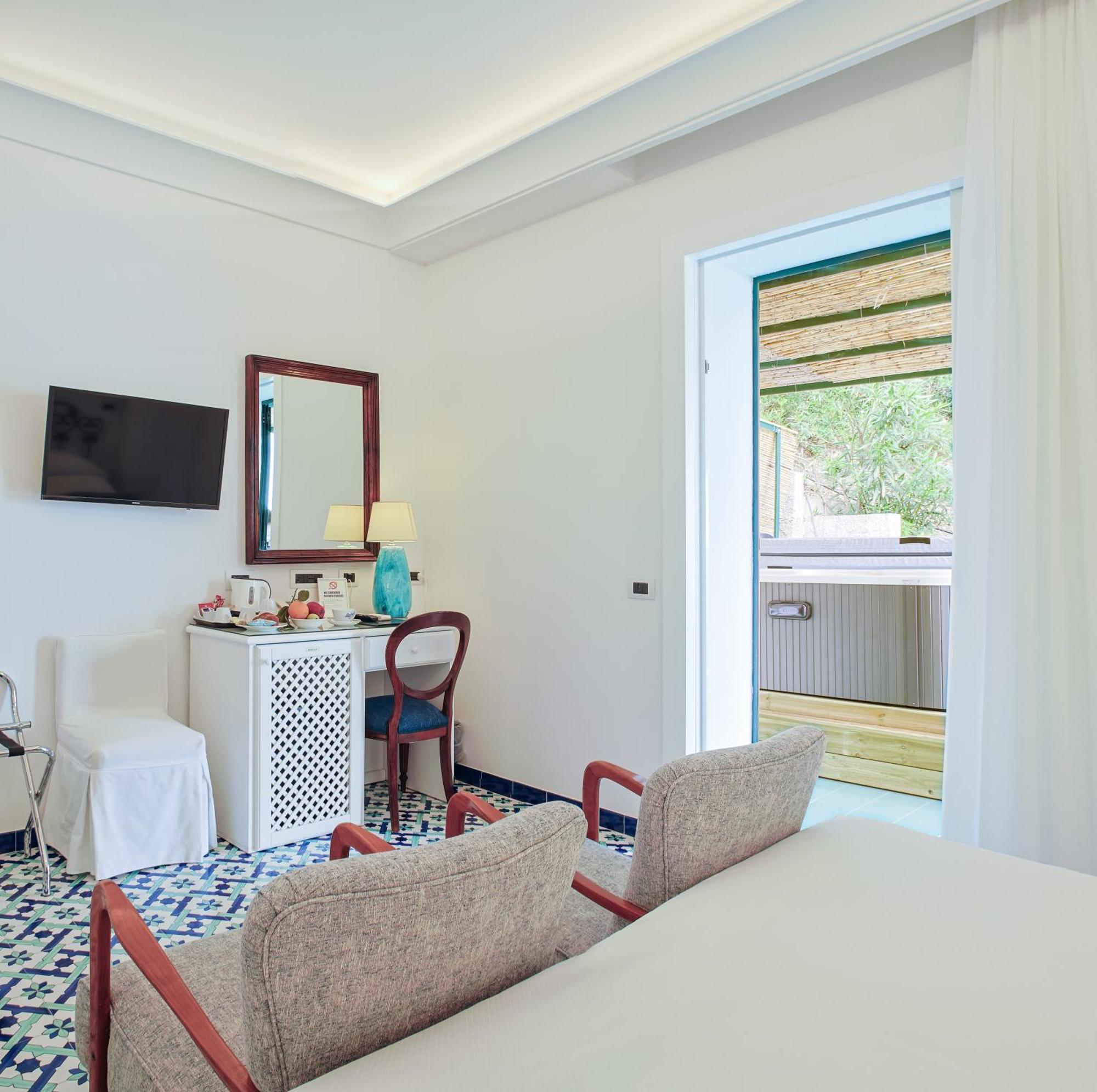 Hotel Aurora Амальфи Экстерьер фото